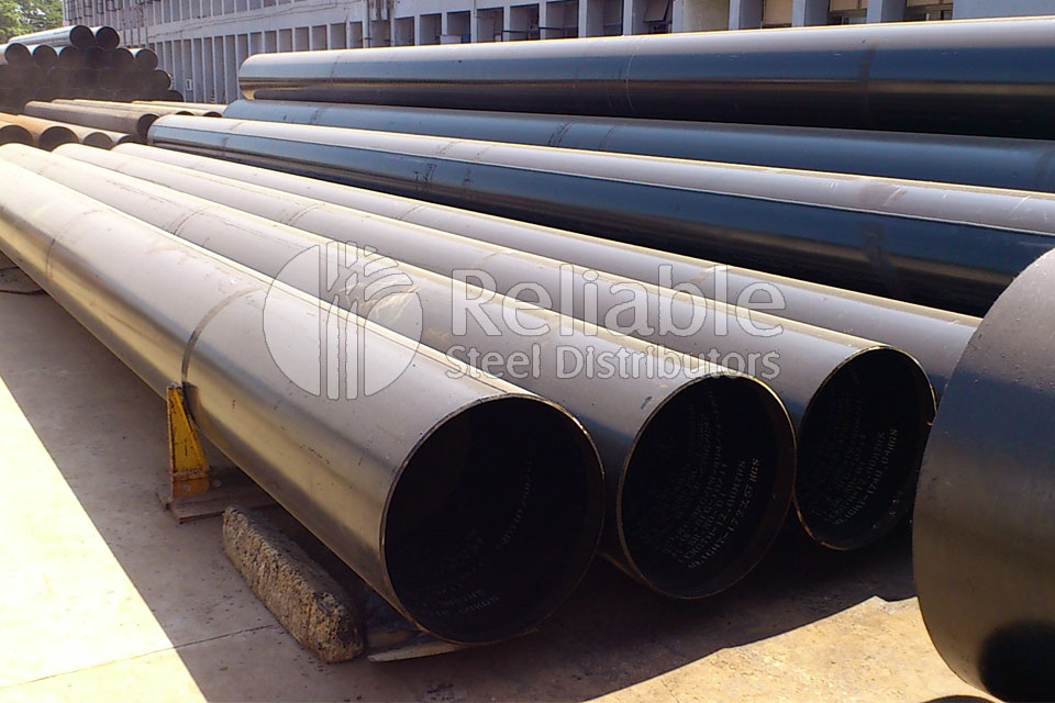 ASTM A335 Alloy Steel P2 Pipe Supplier in India