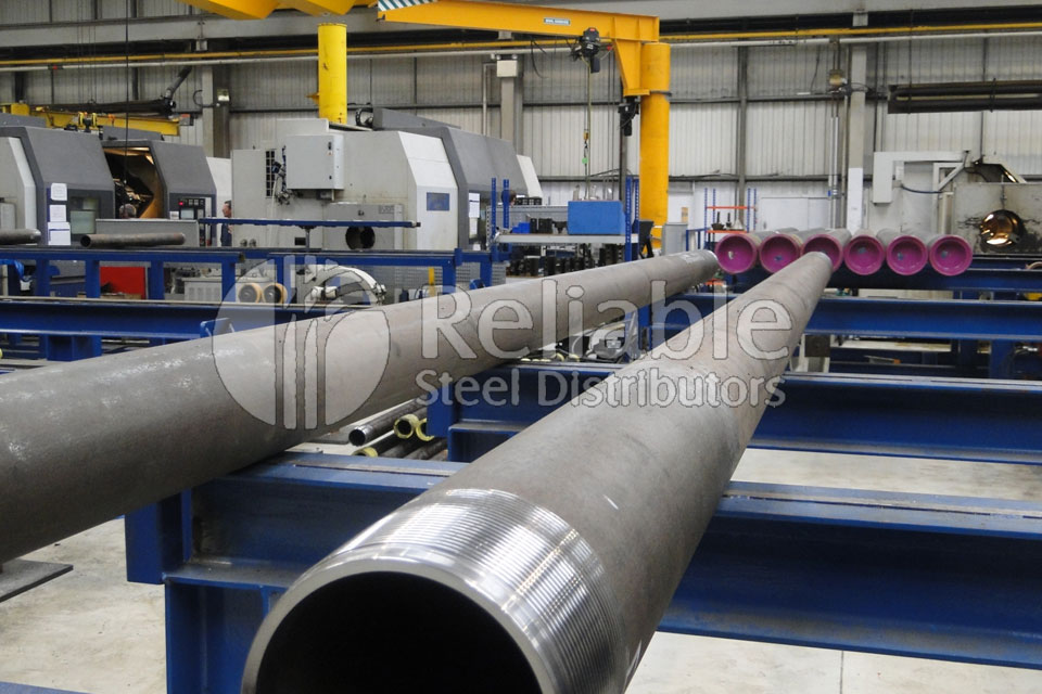 Alloy Steel DIN 17175 10CrMo910 Pipe Supplier in India