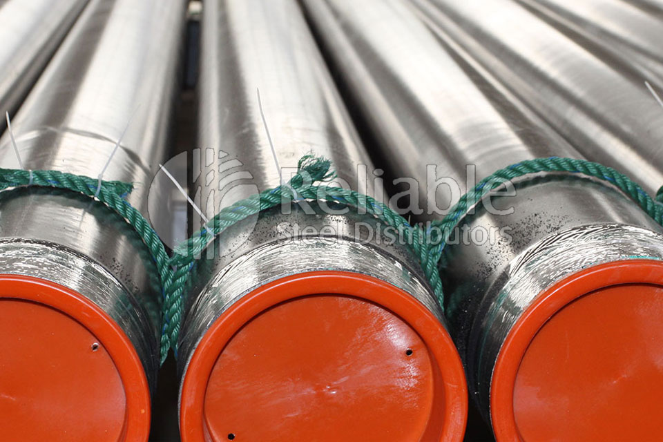 Alloy Steel DIN 17175 16Mo3 Pipe Supplier in India