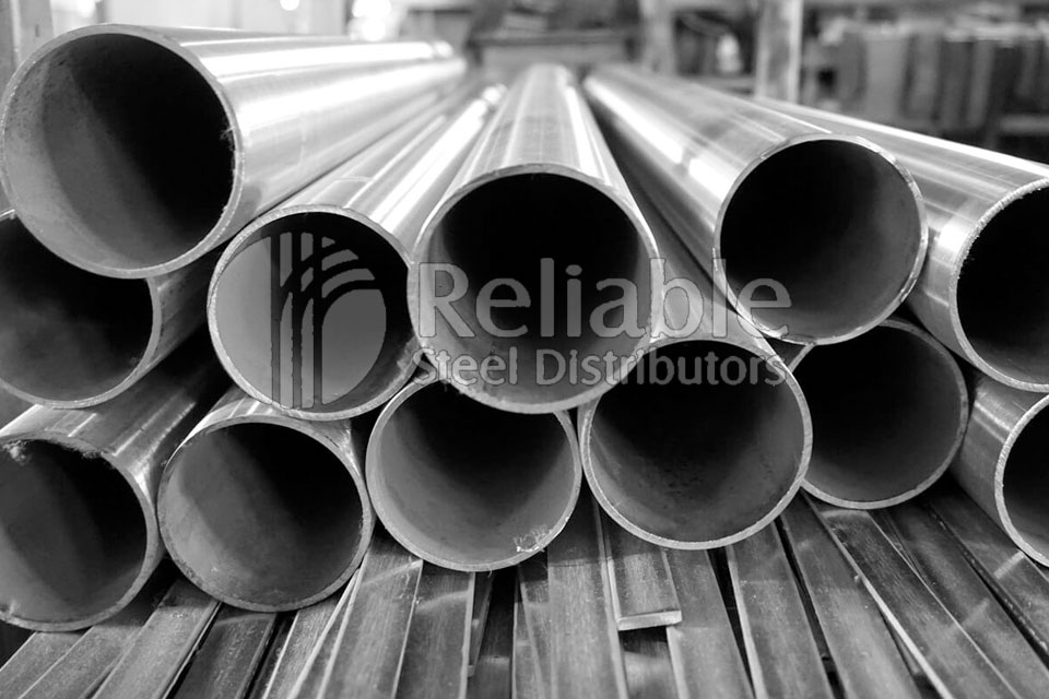 ASTM A312 TP 316L Stainless Steel Pipes Supplier in India